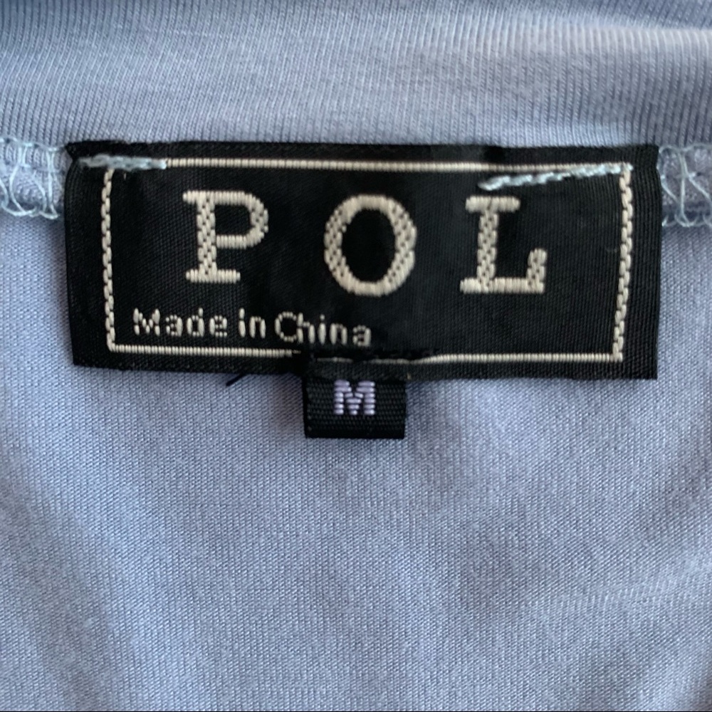 POL Women’s M Blue V Neck Cropped Short Sleeve T Shirt NEW - Picture 3 of 5